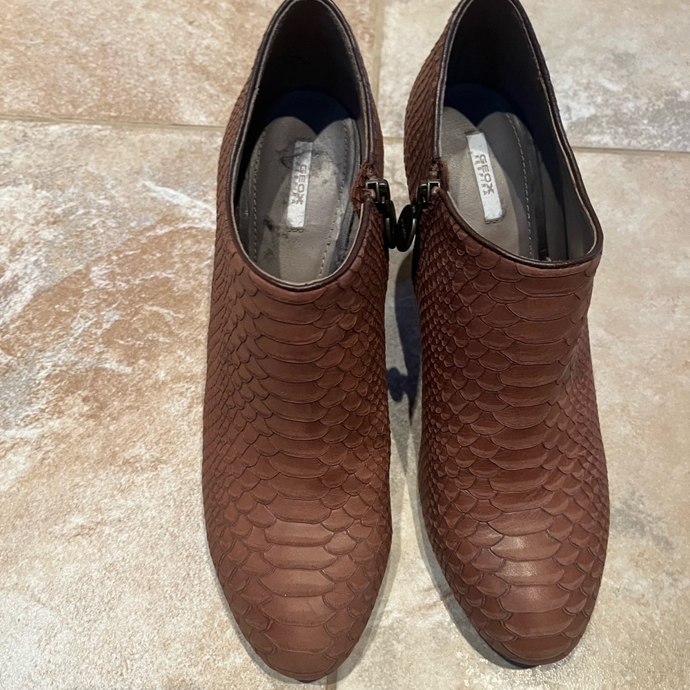 Geox Brown Textured Ankle Booties